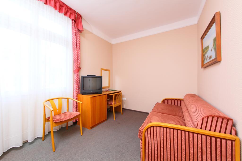 Hotel Blaha Lujza Балатонфюред Номер фото