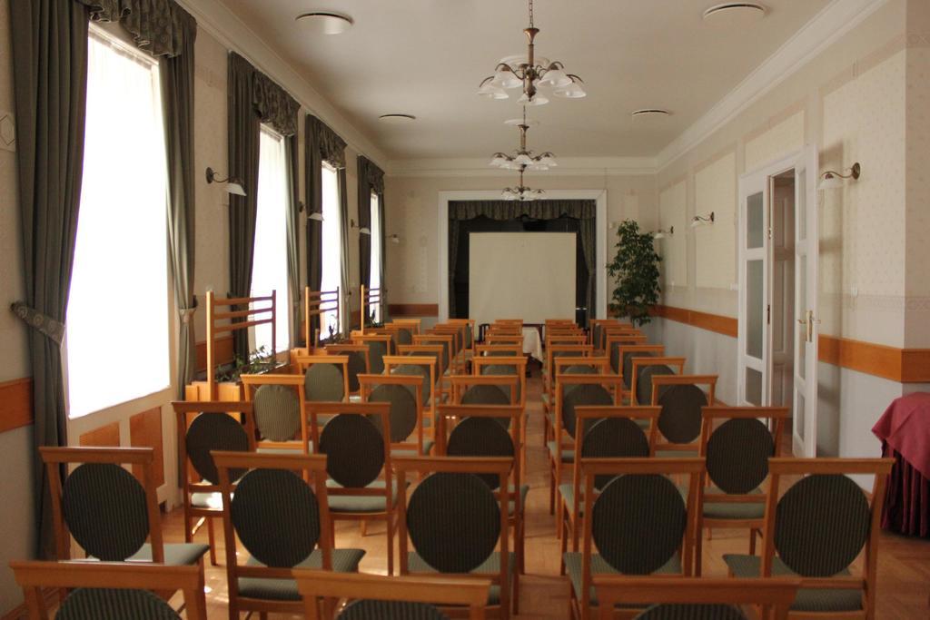 Hotel Blaha Lujza Балатонфюред Экстерьер фото